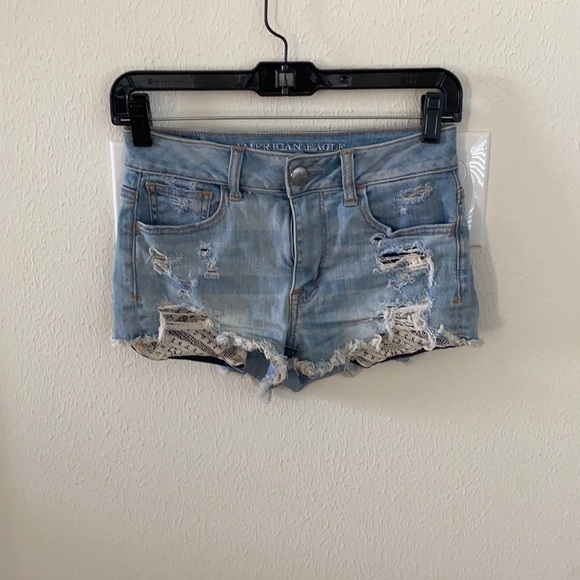 American Eagle Outfitters Pants - American eagle outfitters super stretch shorts
